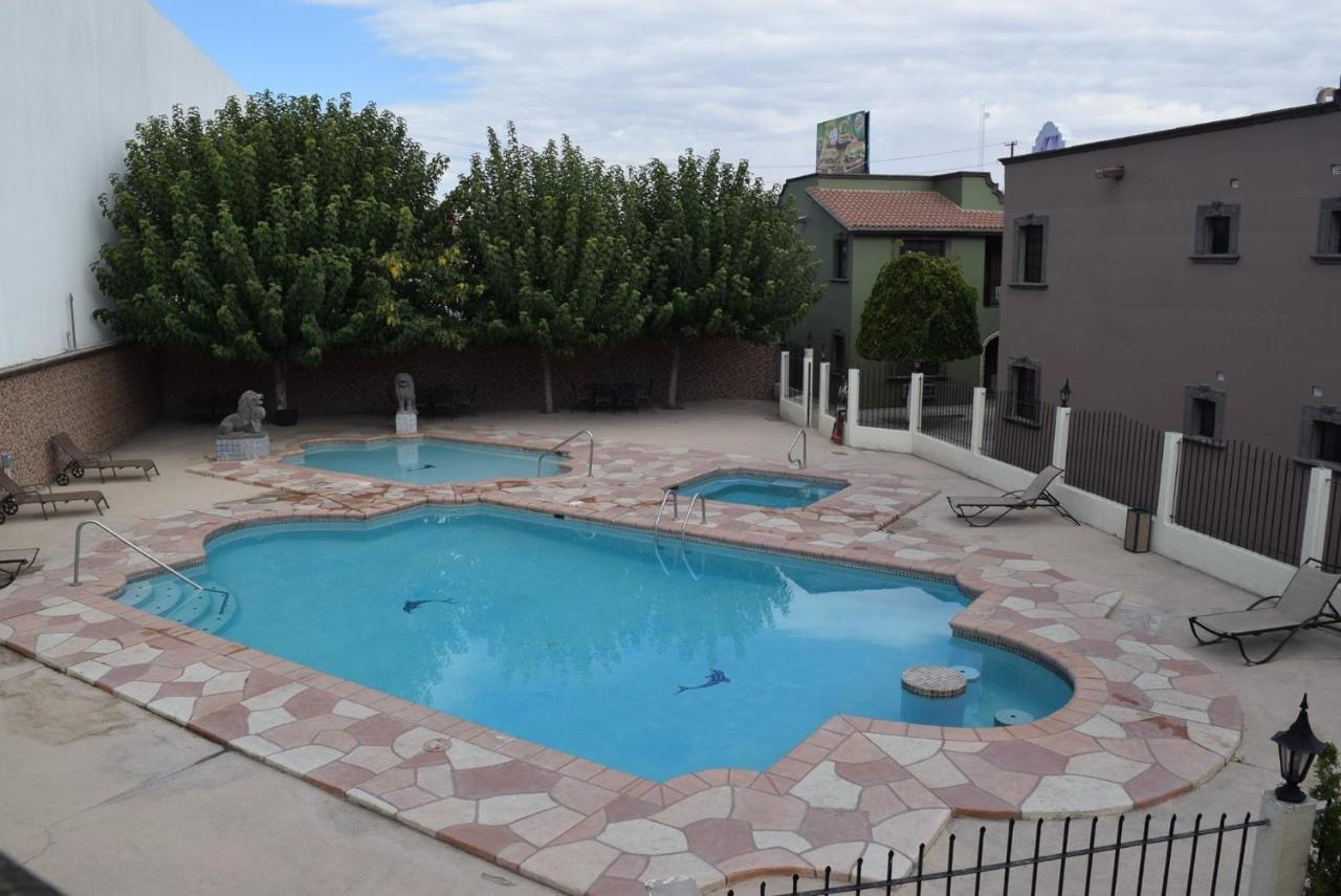 Hotel Suites El Paseo Ciudad Juarez Dış mekan fotoğraf
